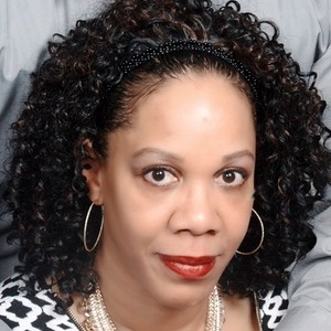 LisaMitchell's avatar